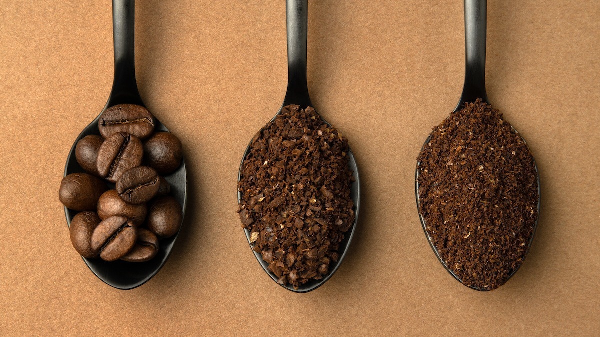 Whole Beans or Ground Coffee: What is Better and Why?
